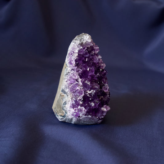 Geoda de Amatista Pequeña: calma y conexión espiritual