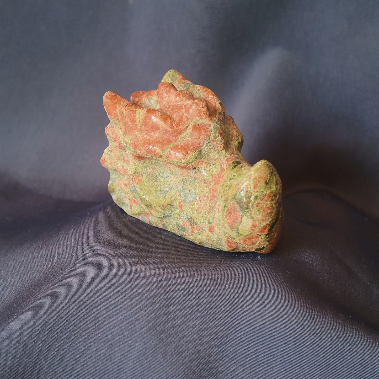 Cabeza de dragón aleatoria