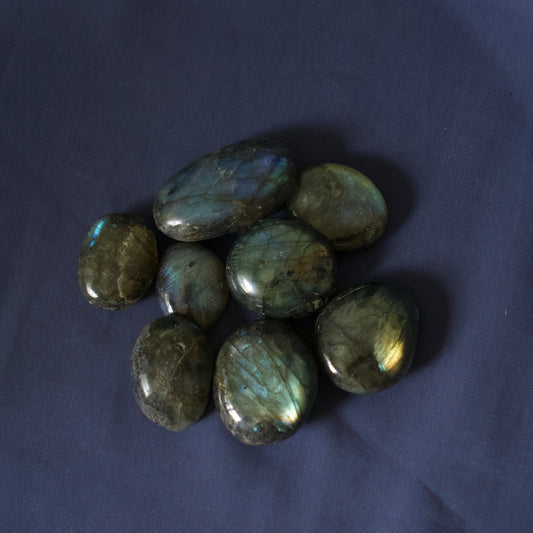 Rodado de Labradorita