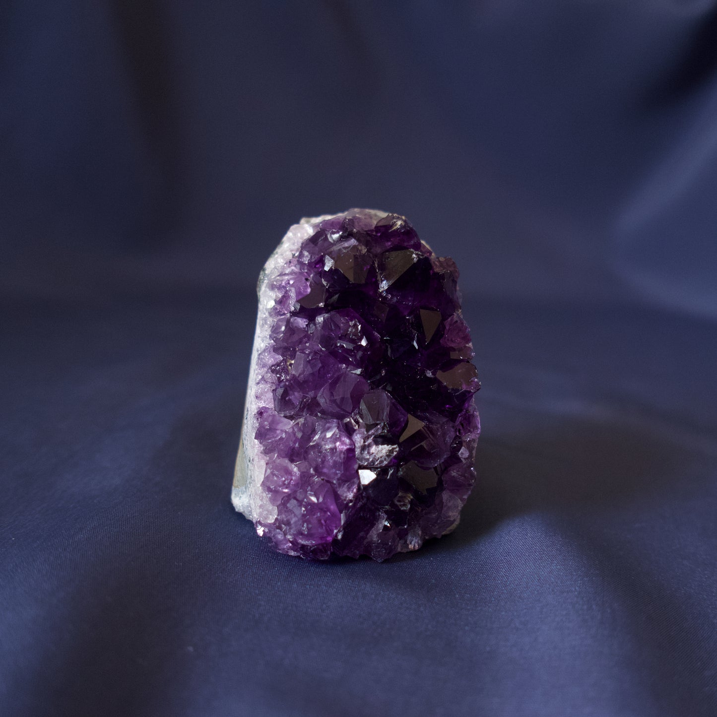 Geoda de Amatista Pequeña: calma y conexión espiritual